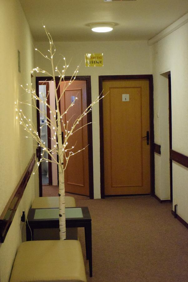 Guesthouse Babin Zub Crni Vrh Zewnętrze zdjęcie